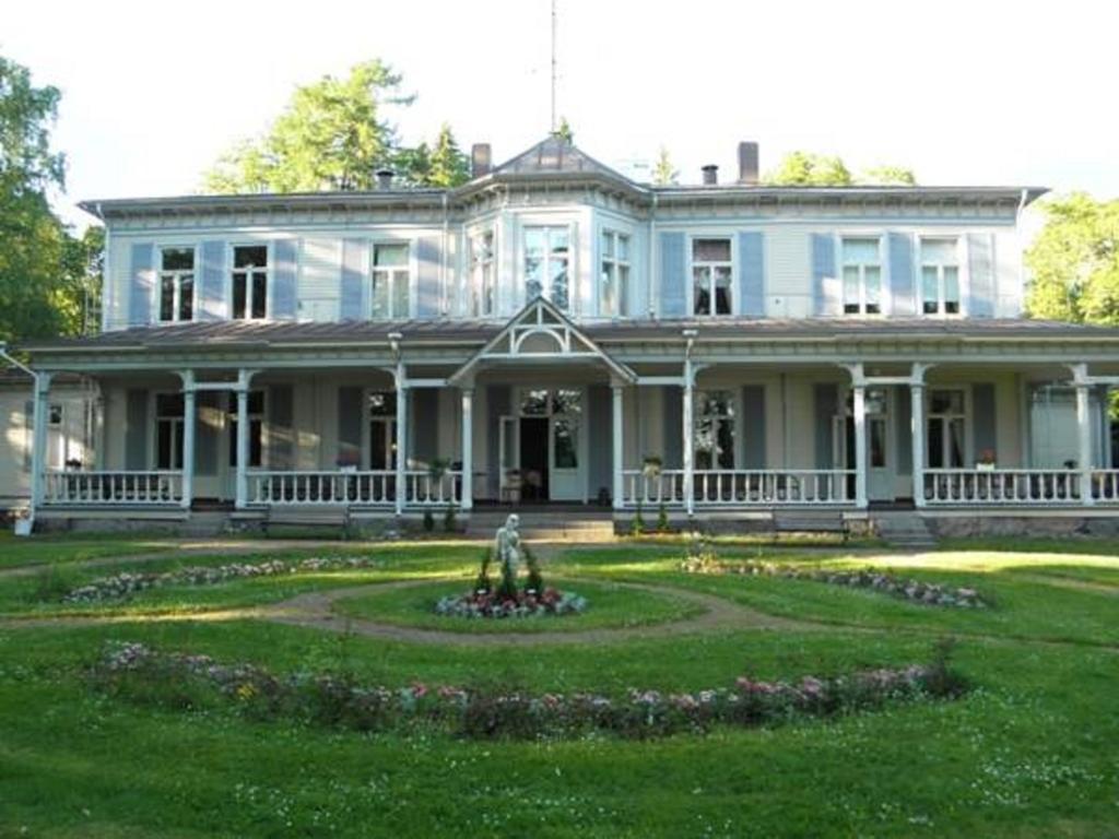 Neitsytniemen Kartano Acomodação com café da manhã Imatra Exterior foto